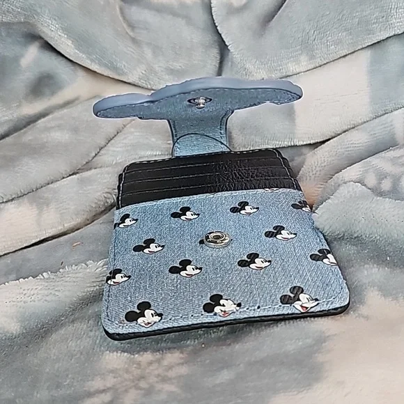 NWT Disney Parks Mickey Mouse Card Holder Wallet. - Picture 5 of 6